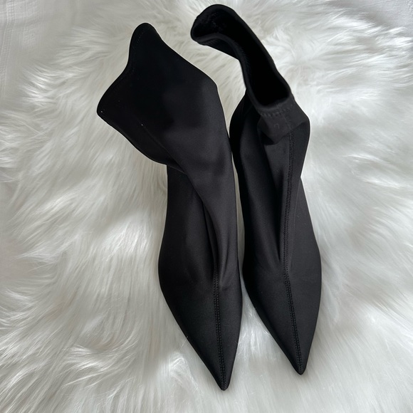 Zara NEW Fabric Heeled Ankle Boots - Picture 3 of 8